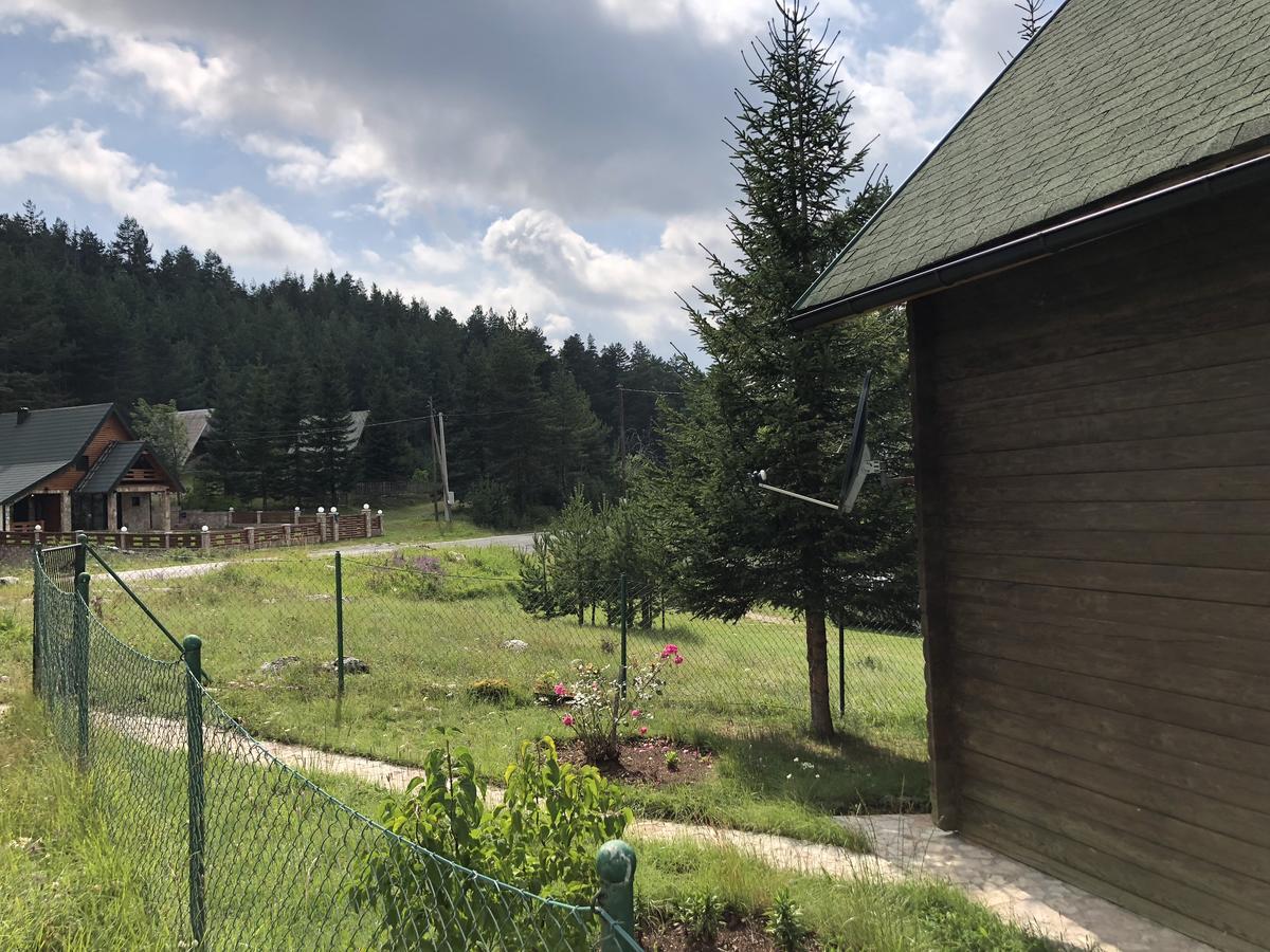 Kuca U Borju - House In Pines Leilighet Žabljak Eksteriør bilde