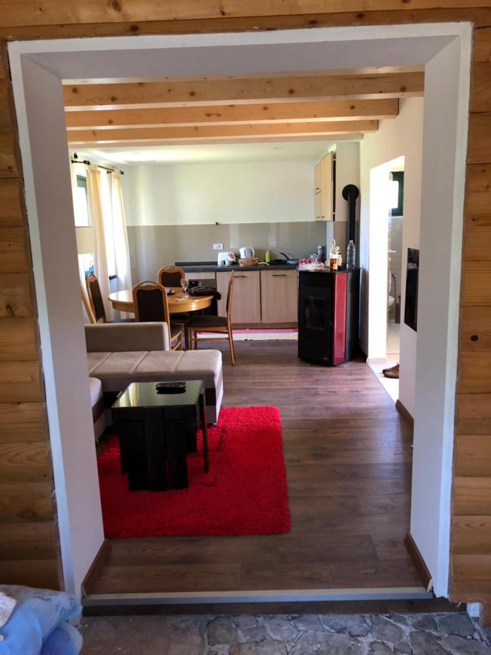 Kuca U Borju - House In Pines Leilighet Žabljak Eksteriør bilde