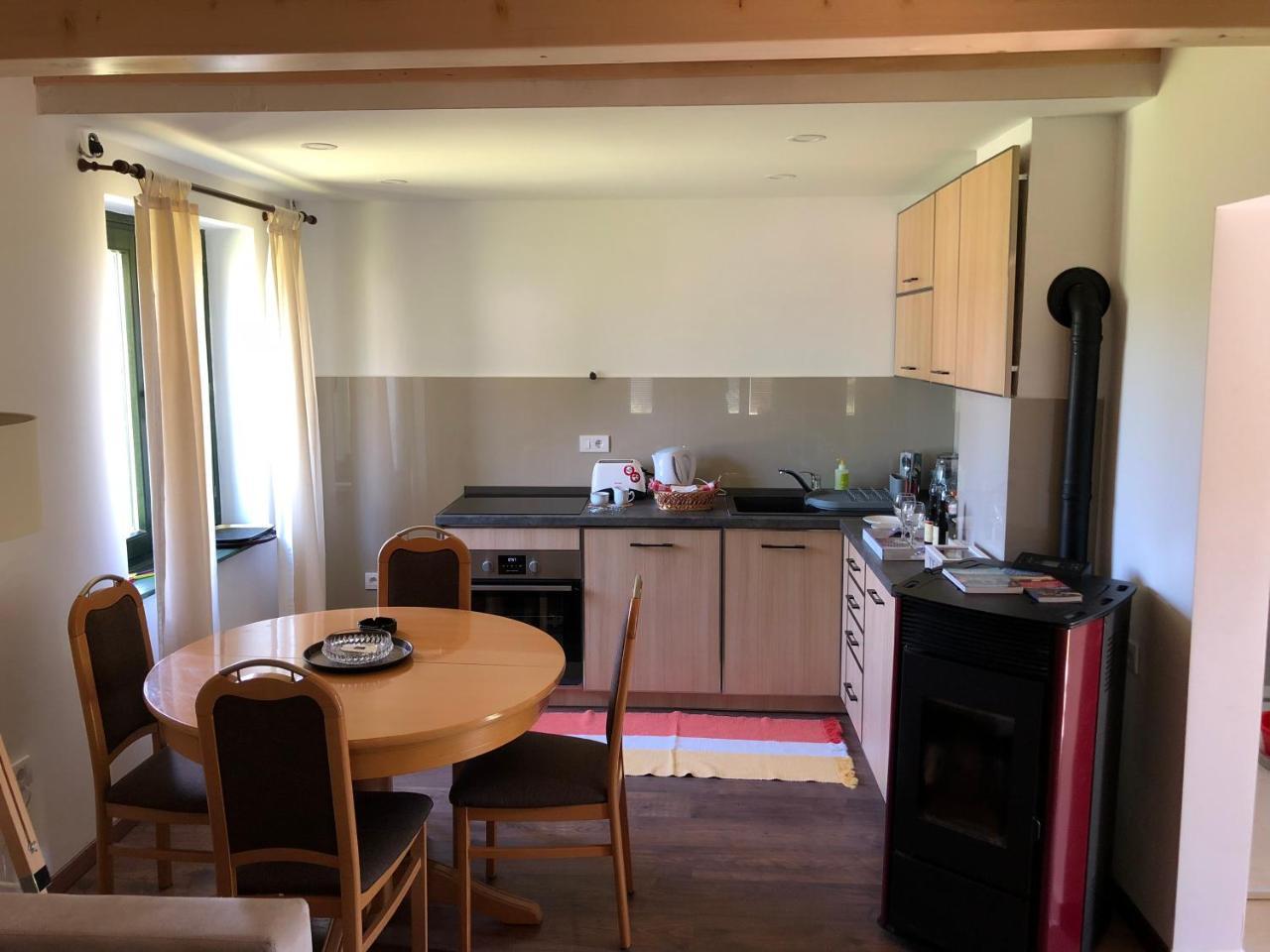 Kuca U Borju - House In Pines Leilighet Žabljak Eksteriør bilde